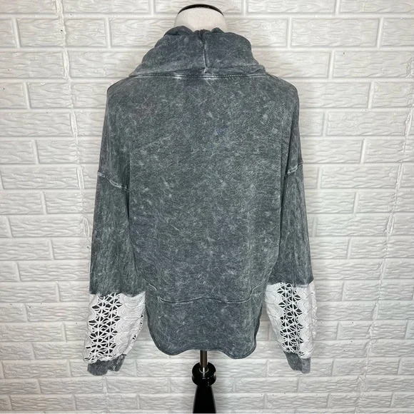 GIMMICKS [Buckle] Gray Washed Cowl Neck Sweatshirt M - Picture 8 of 11